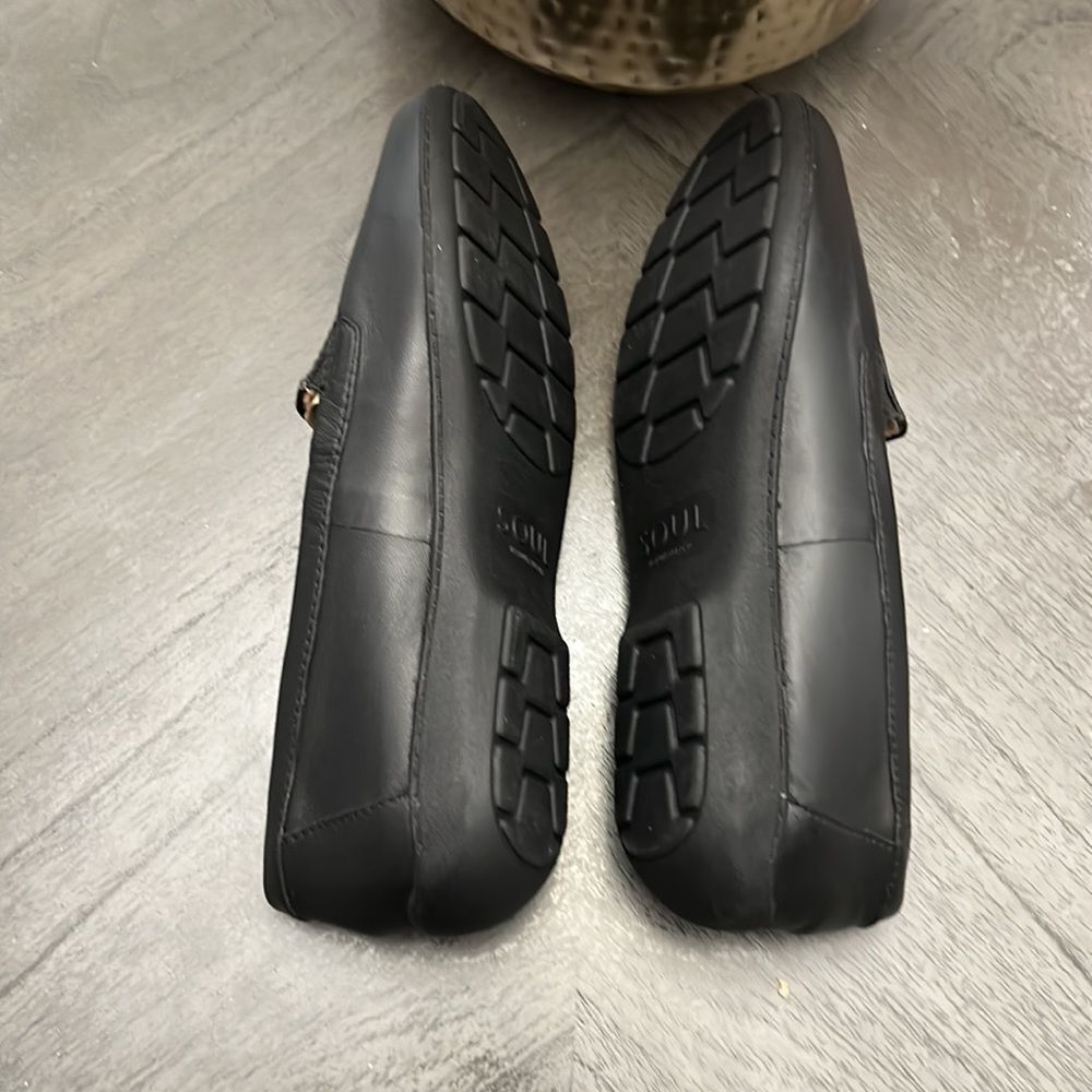 Naturalizer Kacy Leather Slip-On Loafer (WIDE) - Picture 10 of 11